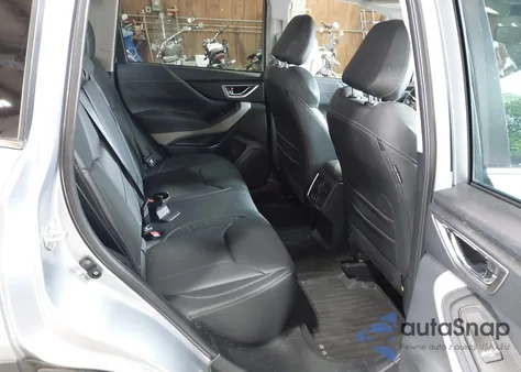 2022 Subaru Forester Limited из США, поврежденный, VIN JF2SKAPC3NH499007